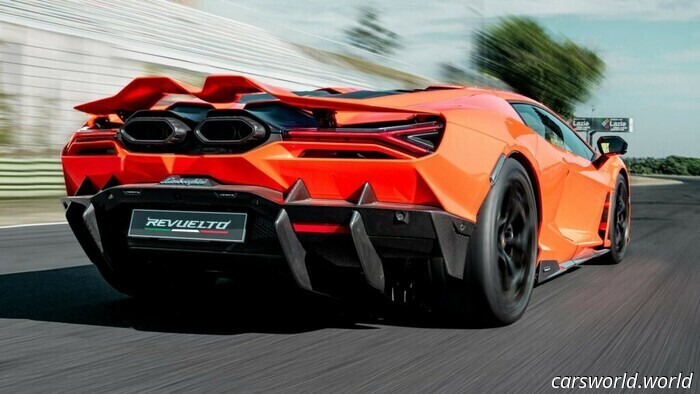 El próximo modelo especial de Lamborghini se esconde bajo esta lona | Carscoops